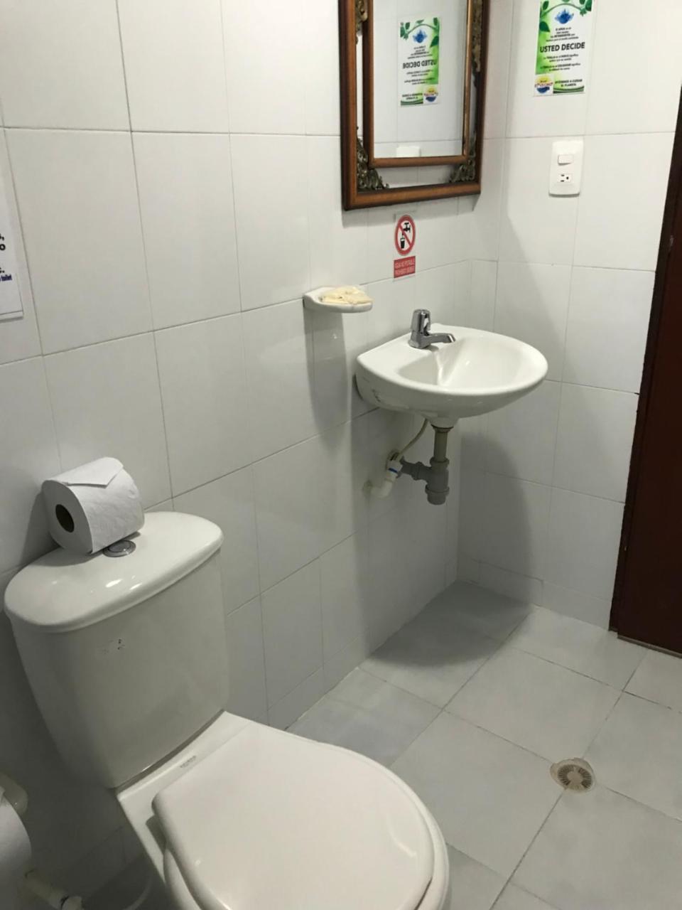 Hostal El Vecino San Andrés Exterior foto